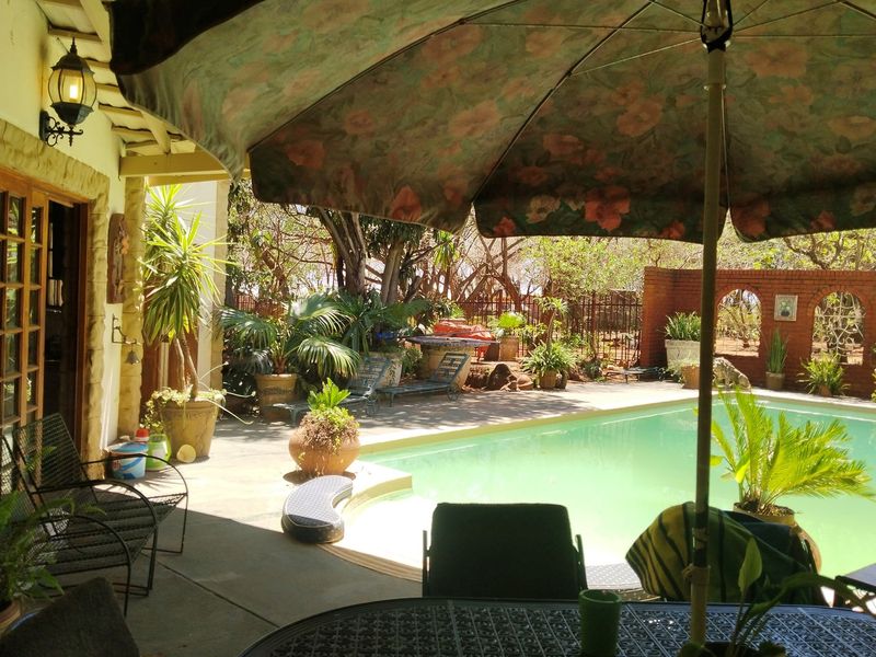 Luxurious 14-Bed Farmstead - Photo 5