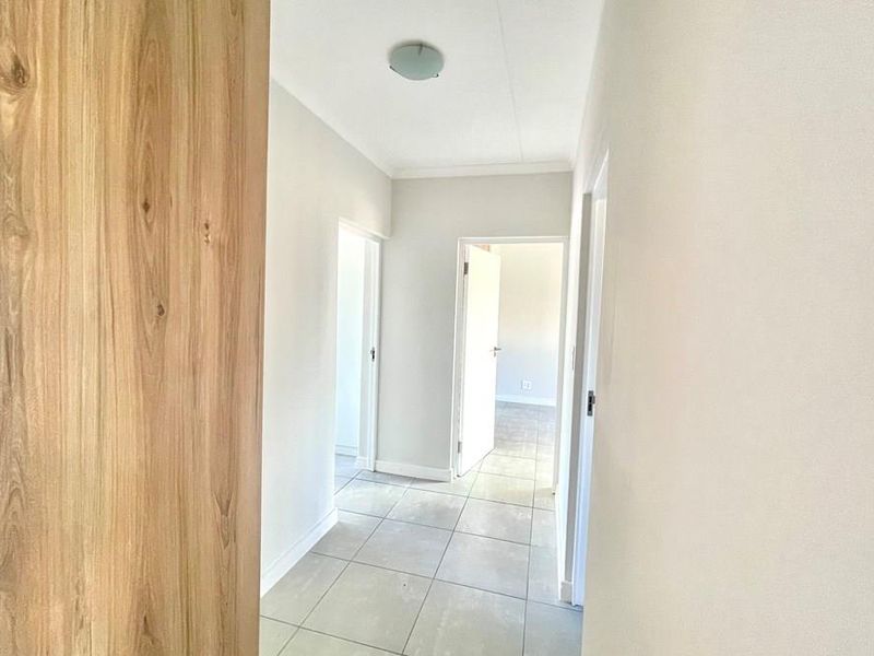 Luxury Living at Its Finest - Your Dream 3 Bed Apartment Awaits! - Photo 7