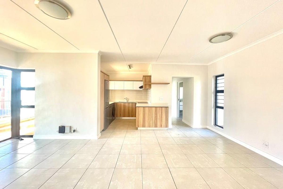 Luxury Living at Its Finest - Your Dream 3 Bed Apartment Awaits! - Photo 3