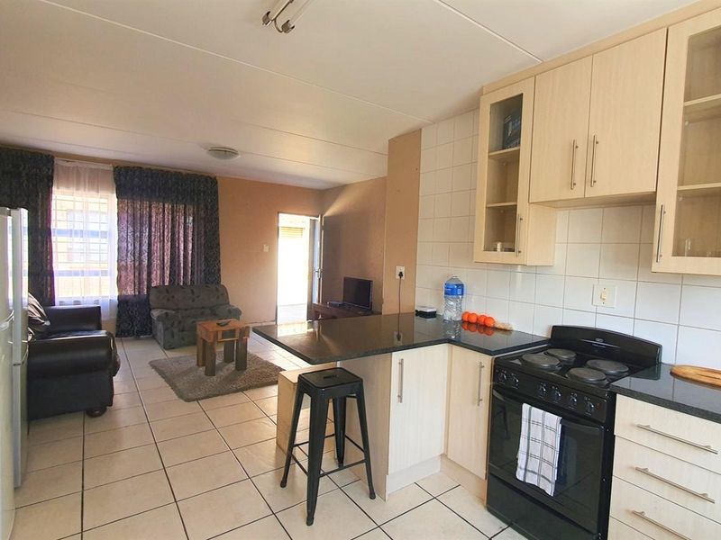 56-Unit Residential Block for Sale - Exceptional Investment Opportunity - Photo 8