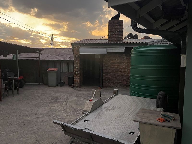 Perfect Family Home!!! - Photo 6