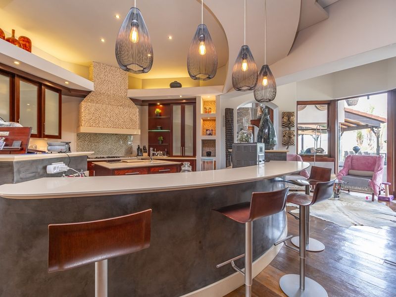 Modern Kingdom of Elegance - Eagle Canyon, Gauteng, South Africa - Photo 7