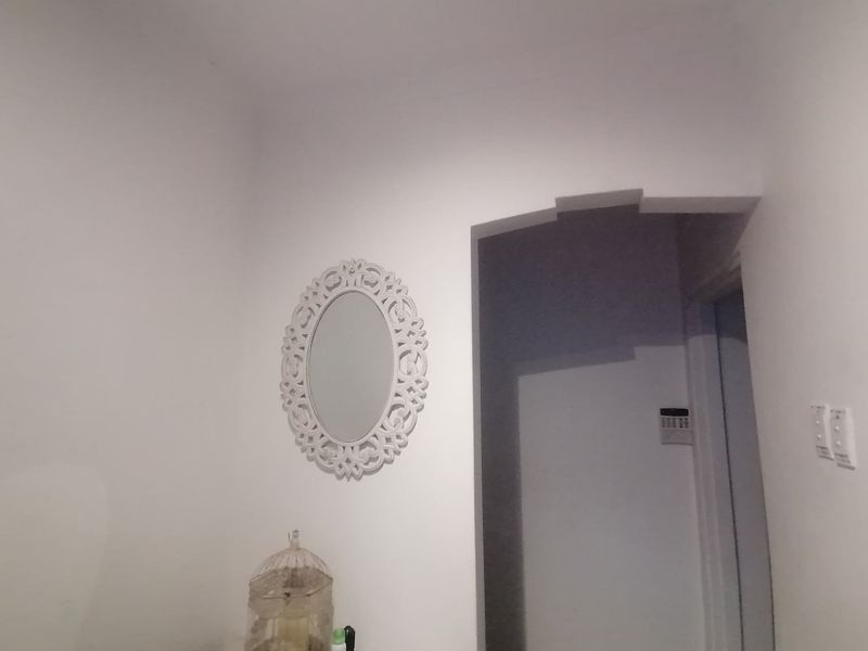 "Charming 3-Bed Oasis in Umbilo Awaits You!" - Photo 9