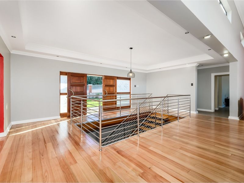 4 Bedroom House For Sale in Blue Horizon Bay - Photo 7