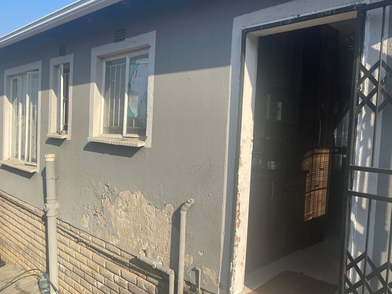 Cosy Family Home! - Photo 3