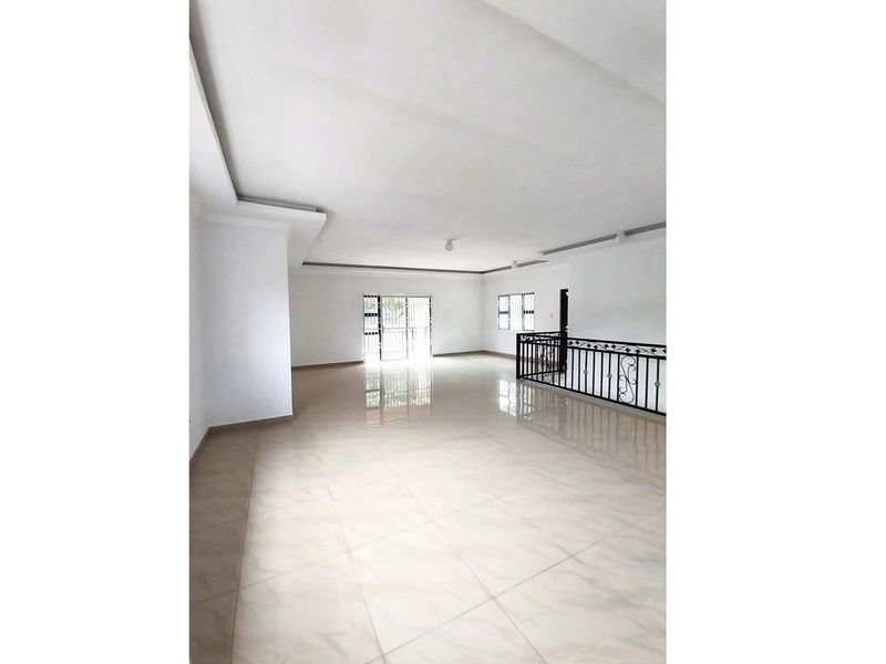 "Elegant 10-Bedroom Home in Glen Park Awaits YoU - Photo 2