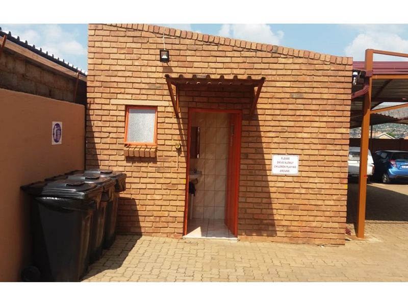 36 Units investment Property - Photo 4