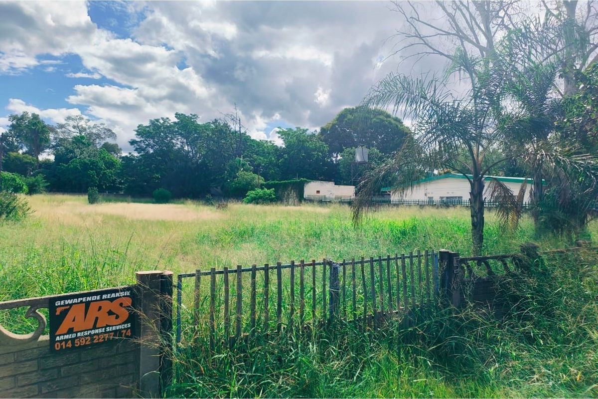 "Prime Development Land in Bo Dorp, North West" - Photo 5