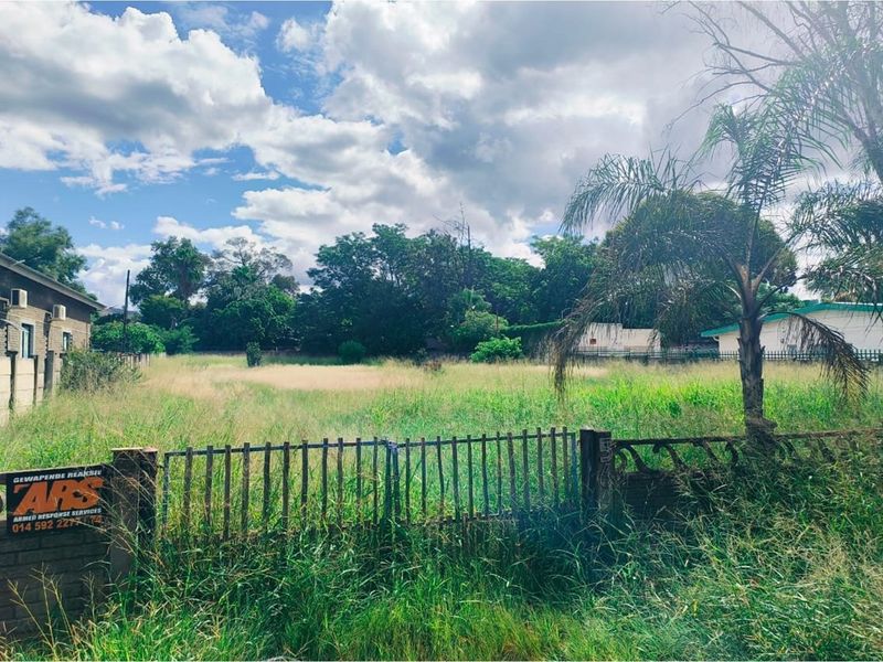 "Prime Development Land in Bo Dorp, North West" - Photo 6