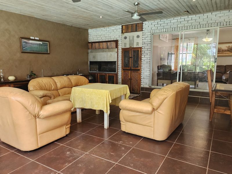 Elegant Double-Story Home in Prime Tzaneen Location - Photo 9