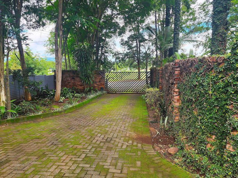 Elegant Double-Story Home in Prime Tzaneen Location - Photo 3