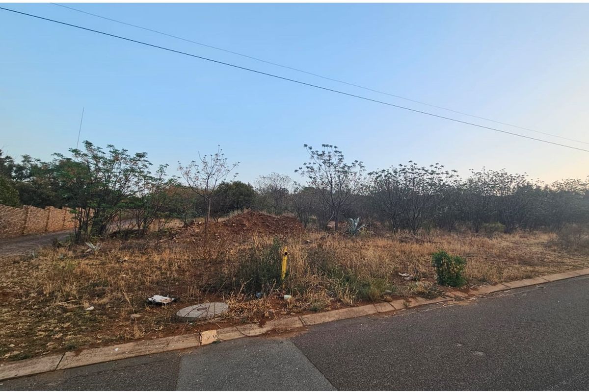 Business opportunity: Prime Land with Approved BUSINESS RIGHTS and PLANS for Storage Units - Photo 3