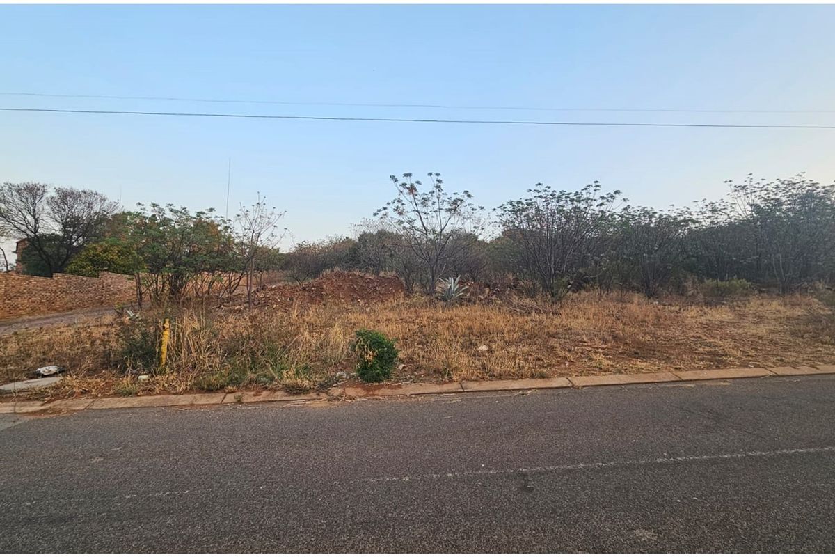 Business opportunity: Prime Land with Approved BUSINESS RIGHTS and PLANS for Storage Units - Photo 4