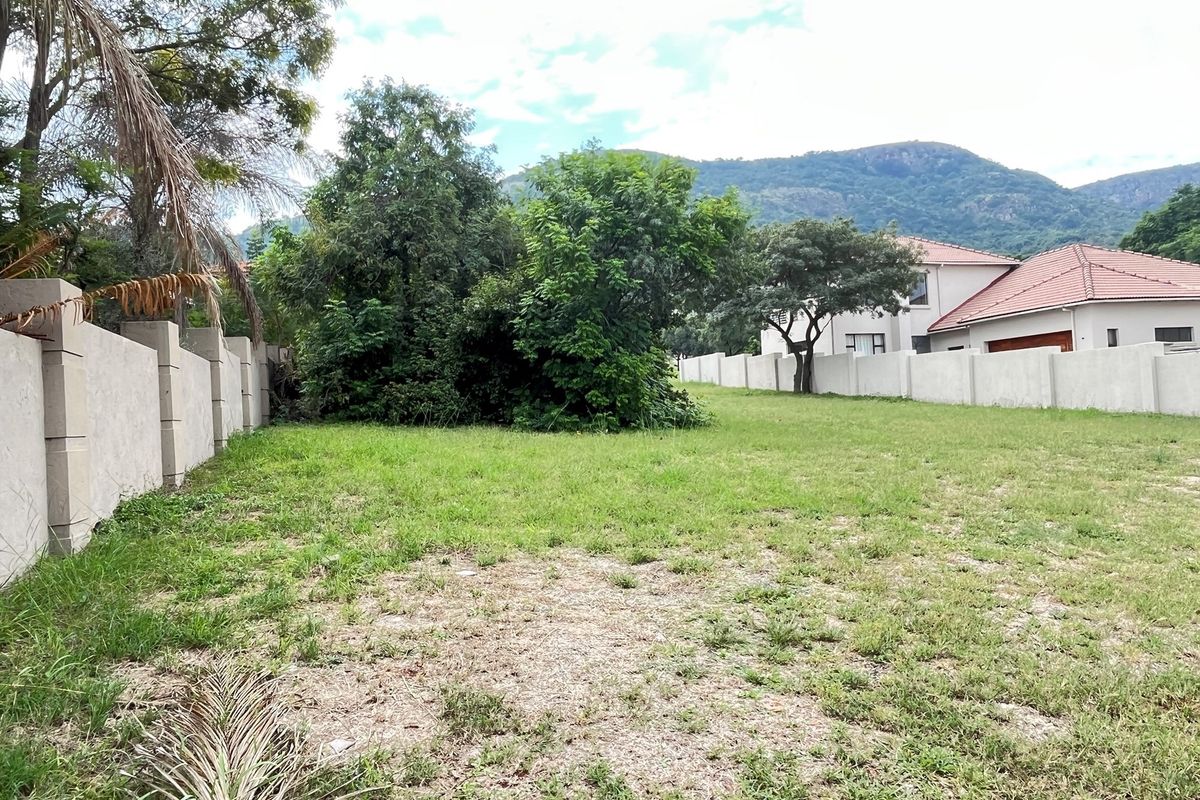 An Invitation to embrace a luxurious lifestyle in one of the most sought-after areas! - Photo 5