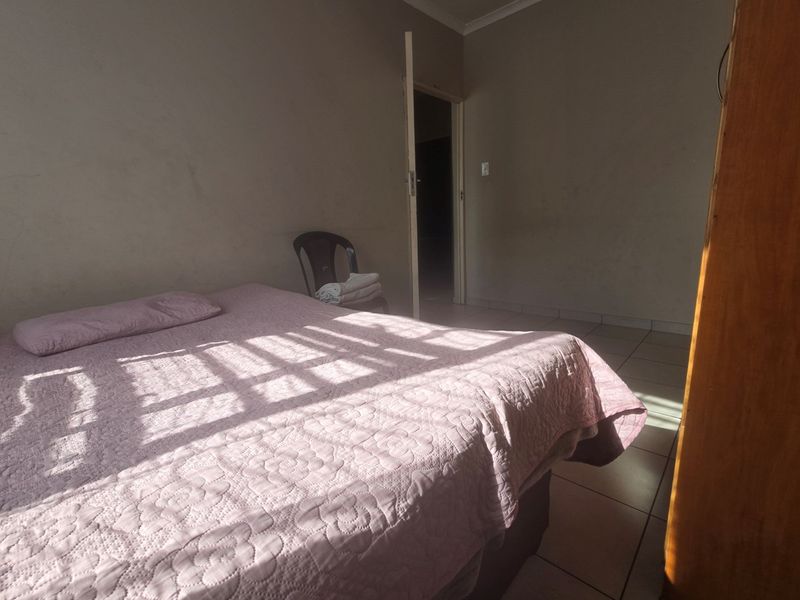 FIXER UPPER DUET IN BIRDSWOOD - Photo 7