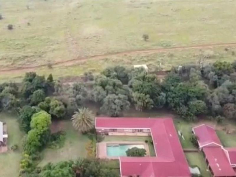 A plot  with passive income opportunity in Centurion 8.5hectares 21 acres  for sale in Mnandi - Photo 4