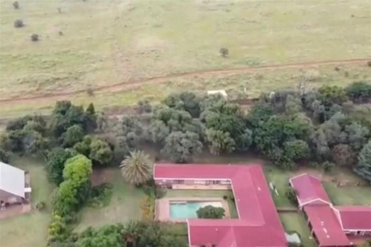 A plot  with passive income opportunity in Centurion 8.5hectares 21 acres  for sale in Mnandi - Photo 4