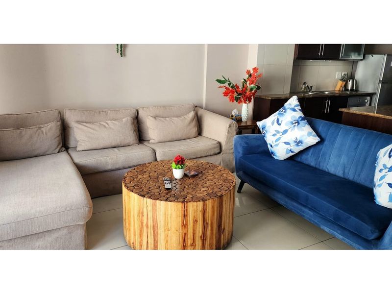 Fully furnished eye-catching apartment. - Photo 4