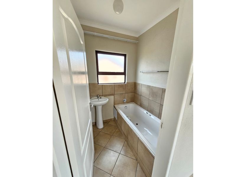 New  Development 2-Bedroom Homes in Buhle Gardens - Photo 9