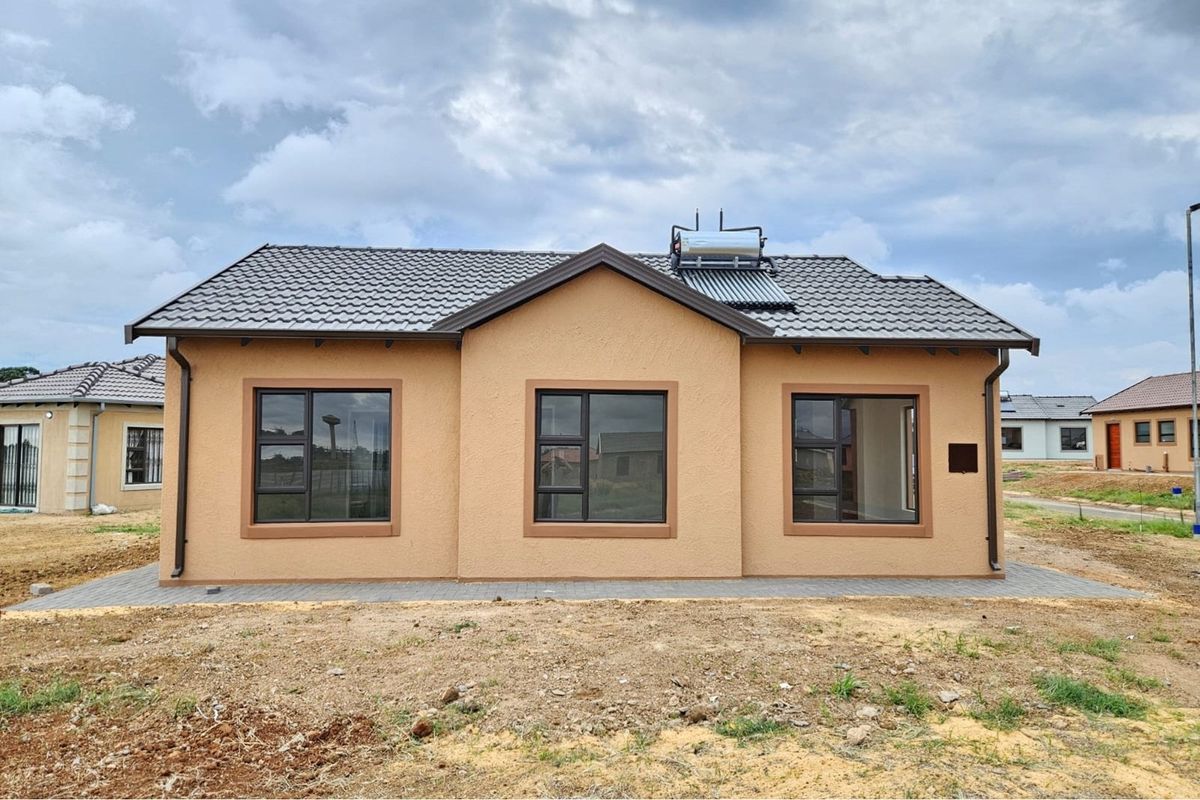 New  Development 2-Bedroom Homes in Buhle Gardens - Photo 2