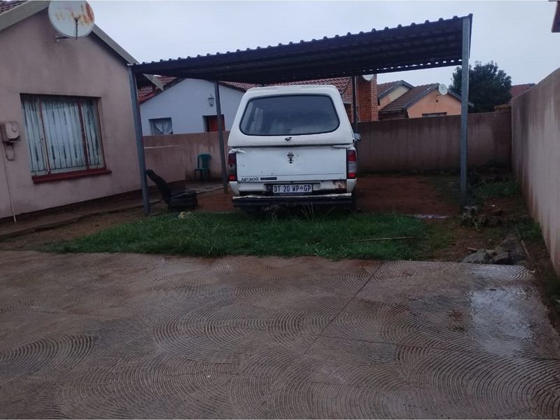 3 Bedroom House For Sale In Kagiso Ext 8 - Photo 6