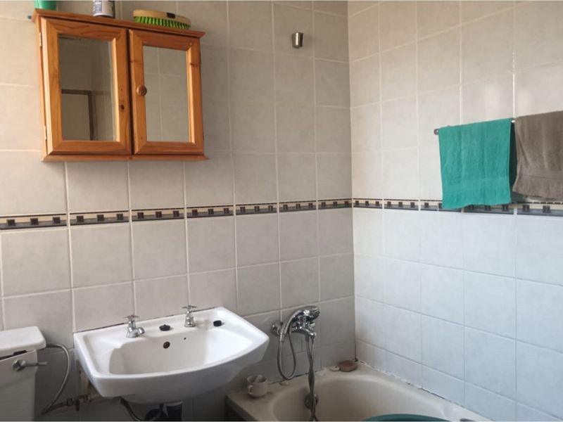 3 Bedroom Town House In Ridgeway Lion Ridge Complex - Photo 10