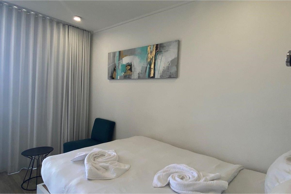 Studio Apartment - Photo 4