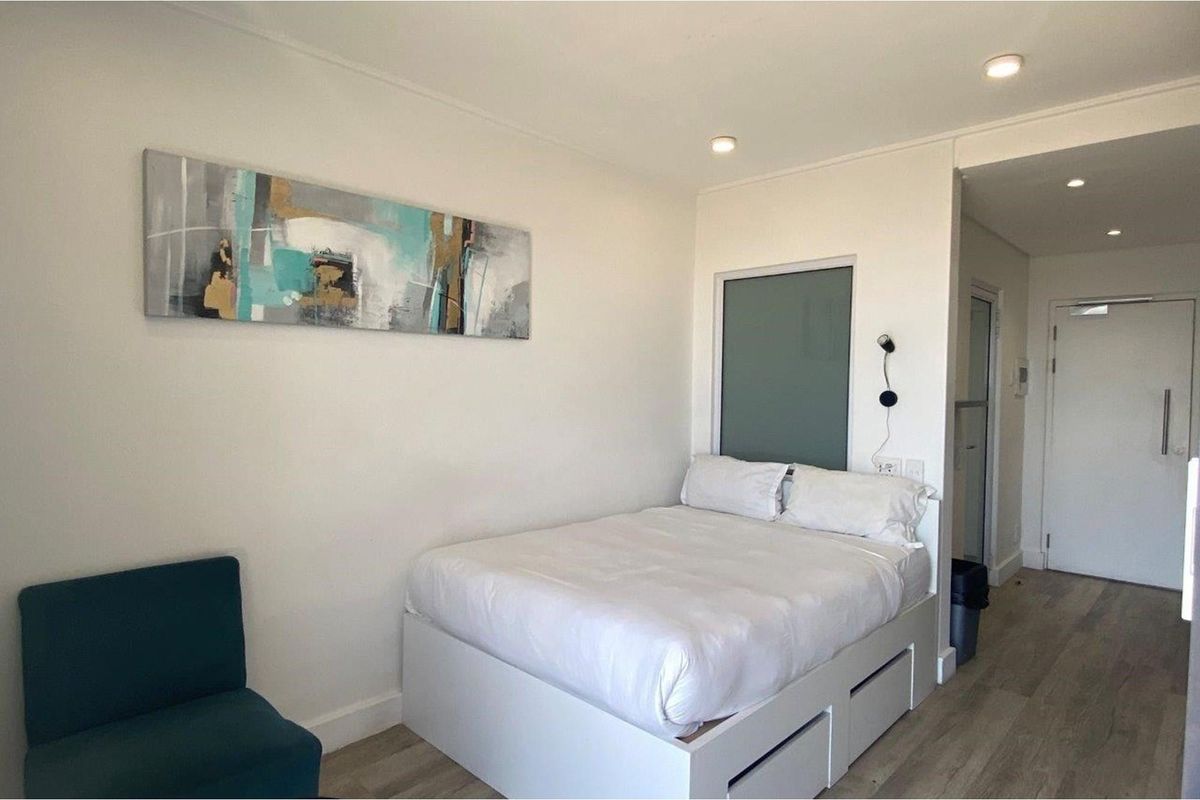 Studio Apartment - Photo 5