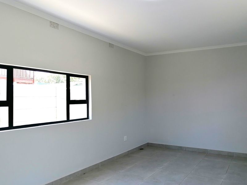 One of a kind renovated home in a popular area. - Photo 7