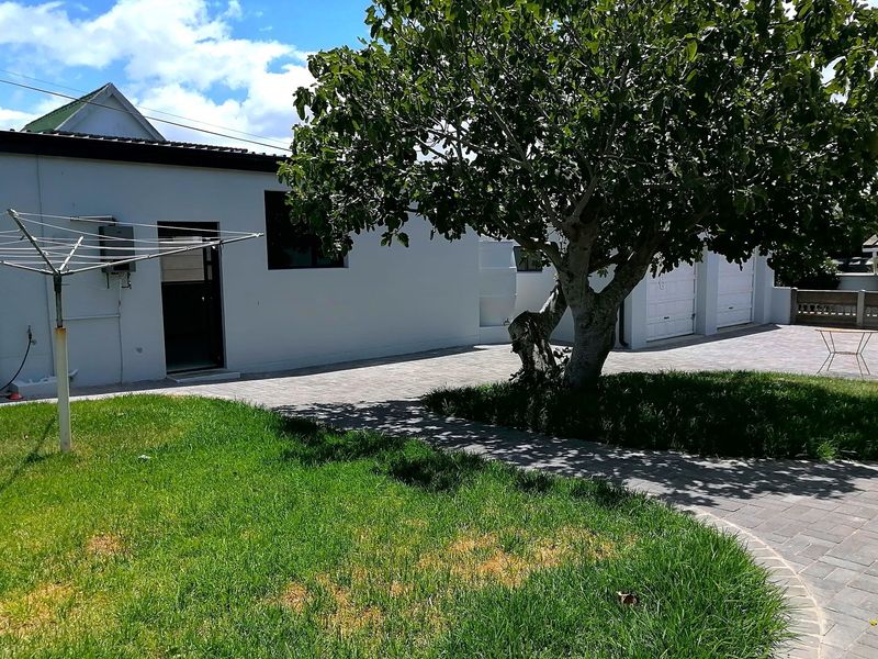 One of a kind renovated home in a popular area. - Photo 4