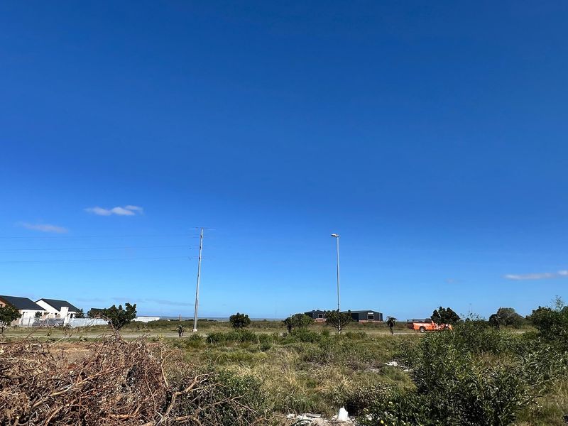 Build Your Dream Home in Popular Fountains Estate - Photo 4