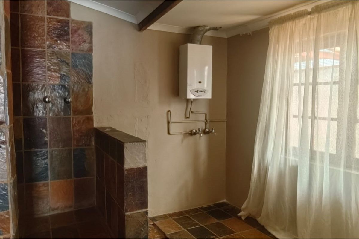 Unique Home In A Gated Estate - Photo 2