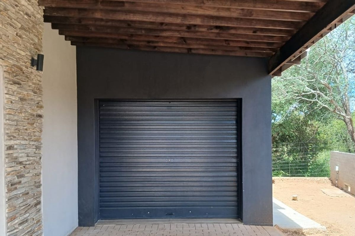 Leopard’s Lane: Sustainable Living in Hoedspruit - Photo 5