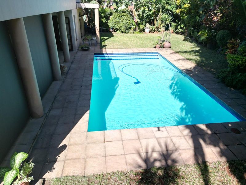 Beautiful 10-bedroom bed and breakfast for sale in Durban North - Photo 5