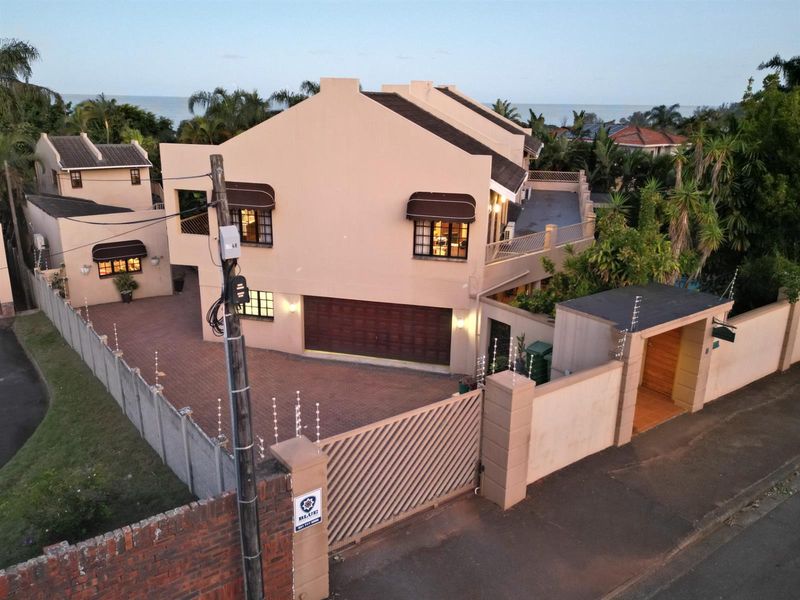 Beautiful 10-bedroom bed and breakfast for sale in Durban North - Photo 3