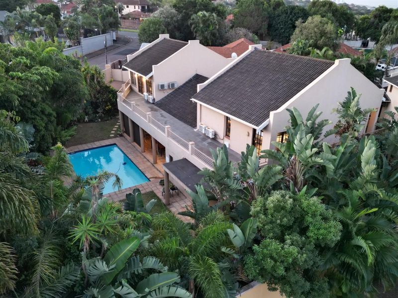 Beautiful 10-bedroom bed and breakfast for sale in Durban North - Photo 10