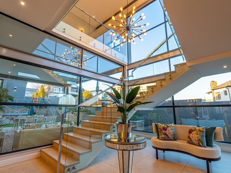 Exquisite 5-Bedroom Modern Marvel  in Waterfall Country Estate - Photo 2