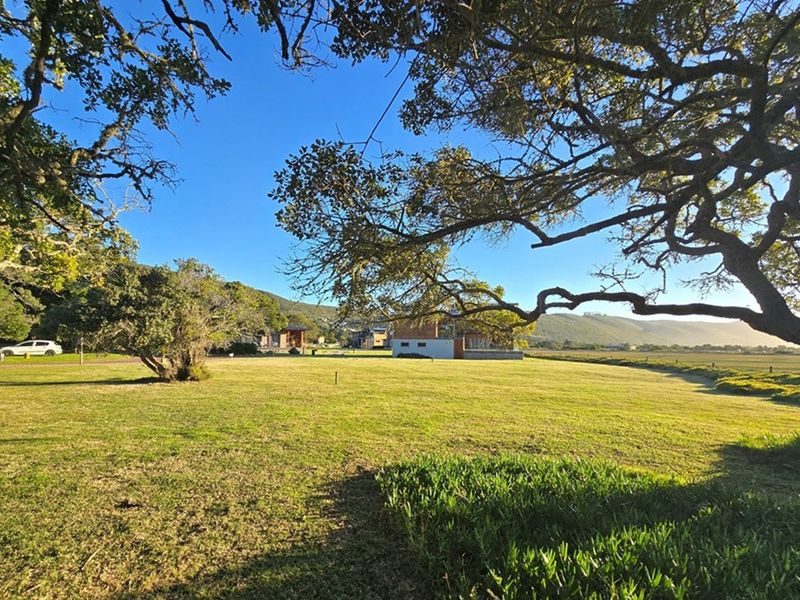 Front-Row Stand with Unmatched Lagoon Views in Brenton on Lake - Photo 4