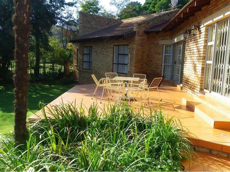 "Luxury 5-Bed Home in Parys with Price Drop!" - Photo 5