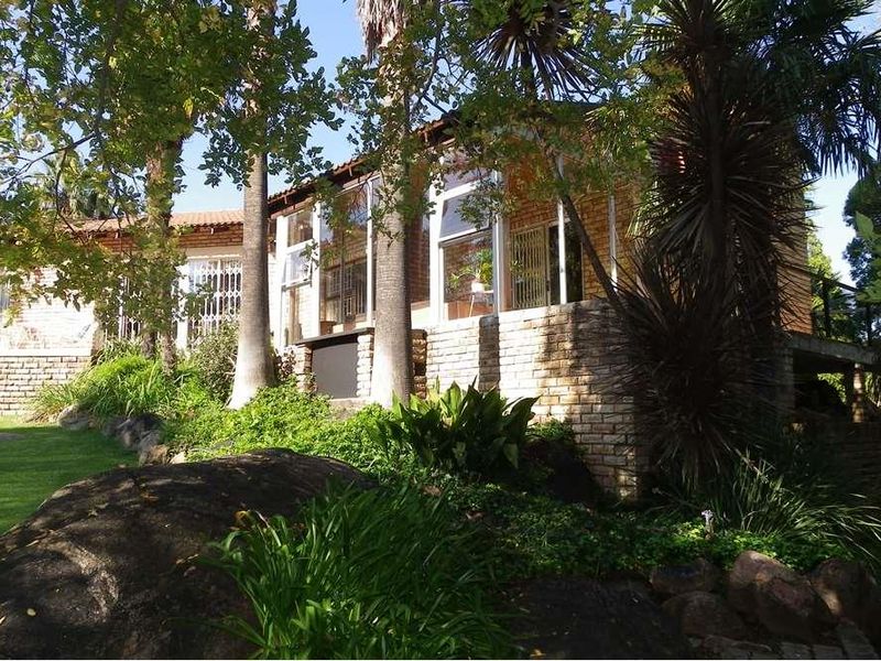 "Luxury 5-Bed Home in Parys with Price Drop!" - Photo 3