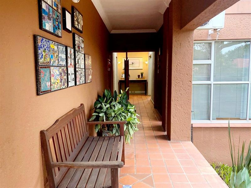 Welcome Home: Luxury Living in Steiltes - Photo 10