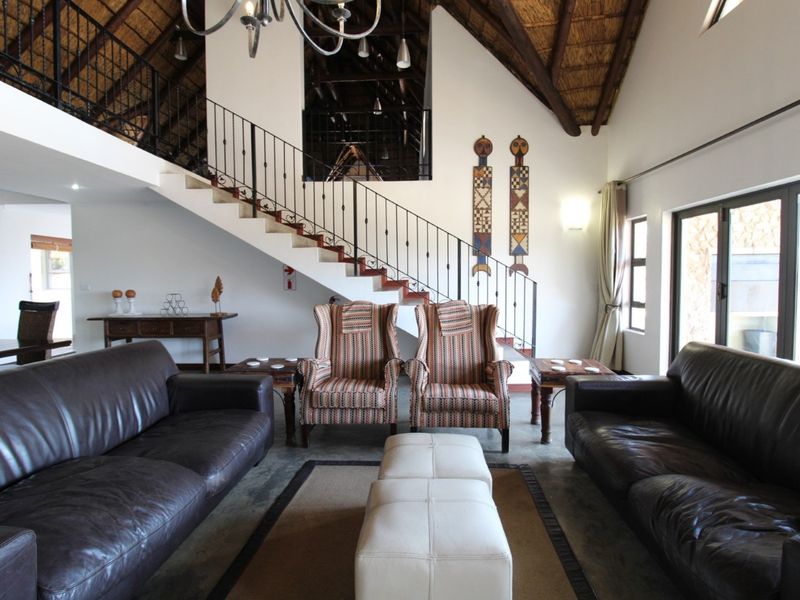 Ten Percent SHARE For Sale in Luxury 5 Bedroom Lodge Living in Zebula Golf Estate - Photo 5