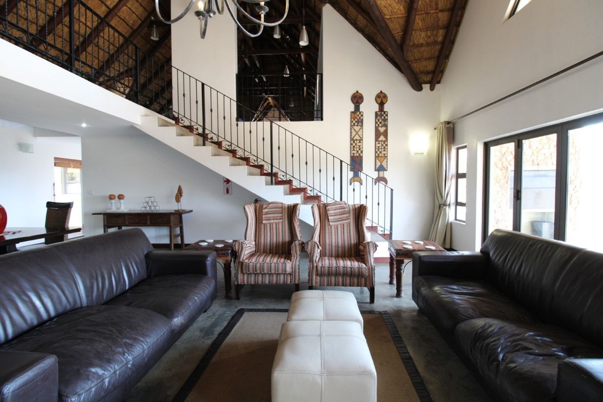 Ten Percent SHARE For Sale in Luxury 5 Bedroom Lodge Living in Zebula Golf Estate - Photo 5