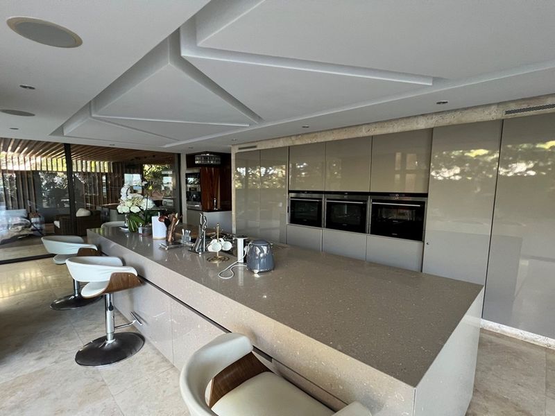 Stunning Modern 5 Bedroom Home with Ocean Views in Zimbali estate - Photo 7