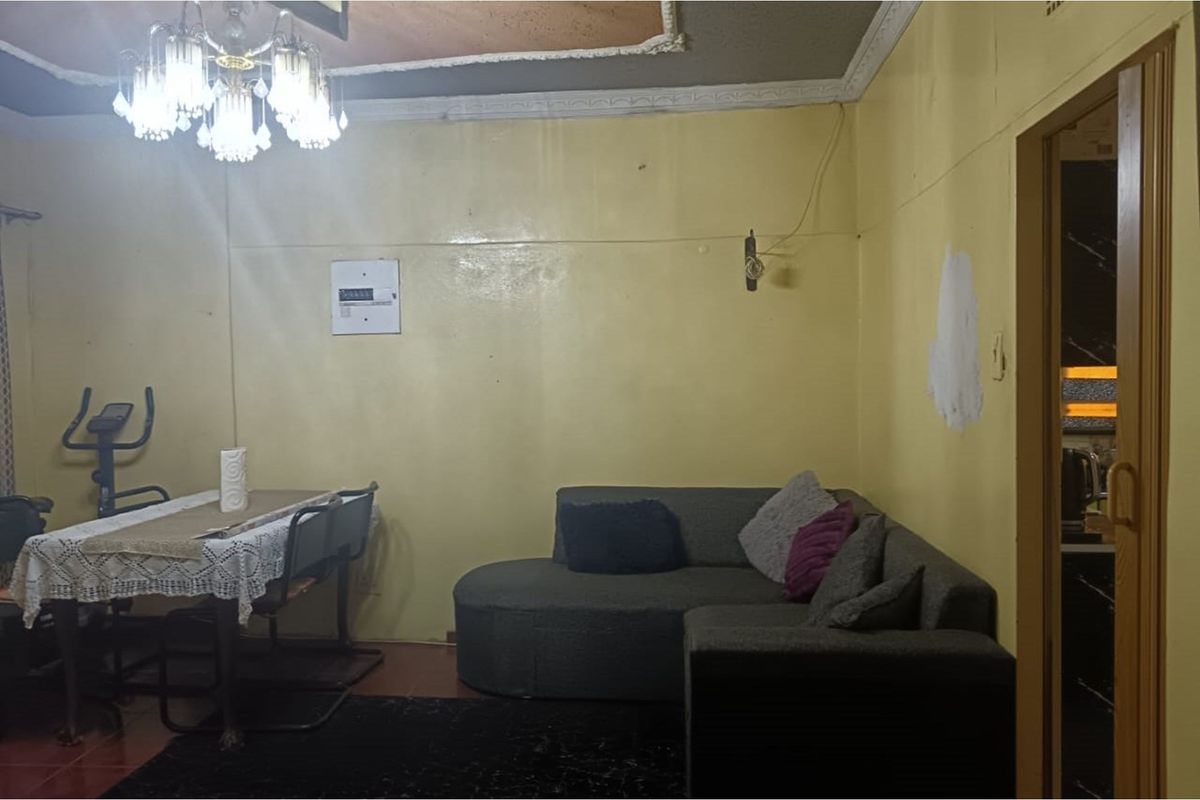 Charming 2-Bed Home in Serene Mapetla, Gauteng - Photo 5