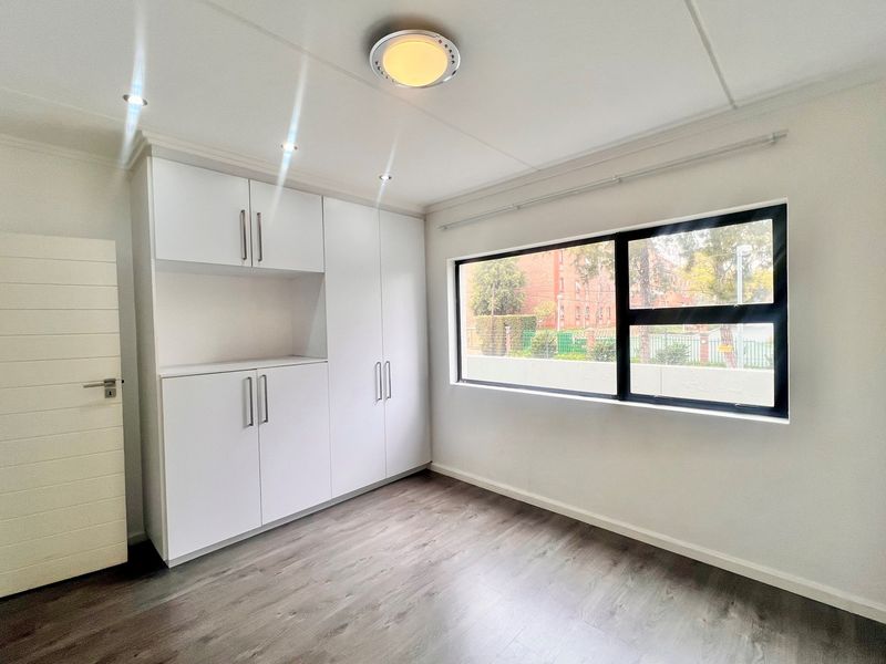 2-Bed Rivonia Apartment For Sale - Photo 5