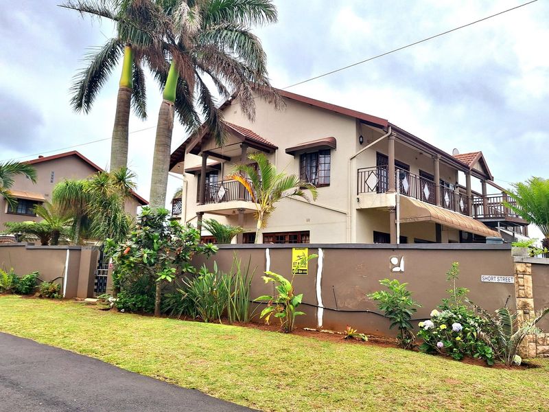 Exquisite Family home or Air BnB property with Sea views plus 2 Cottages - Photo 2