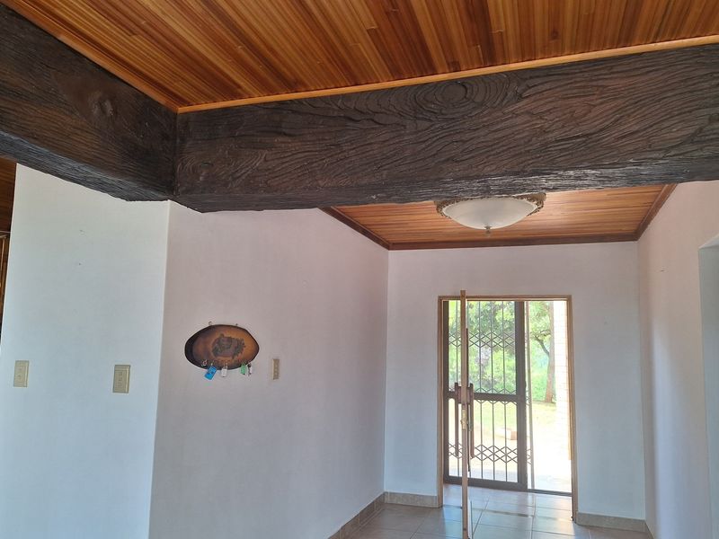 Kranspoort .....Where Nature Meets Home! - Photo 10