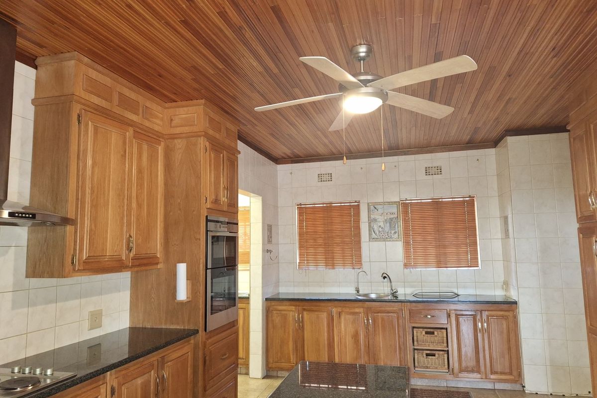 Kranspoort .....Where Nature Meets Home! - Photo 5