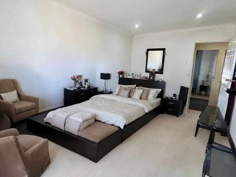 3 Bedroom Townhouse for Sale in Raisethorpe - Photo 9